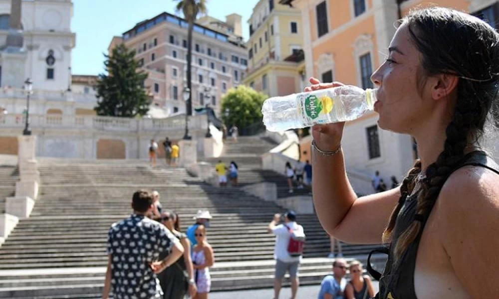 Ιταλία: Κύμα καύσωνα πλήττει τη χώρα- «Φλέγεται» η Σικελία